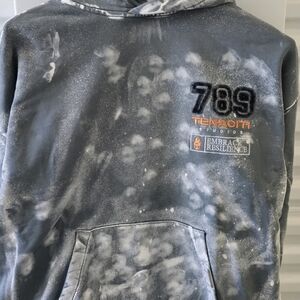 Tenaciti Hoodie Men’s Size XL